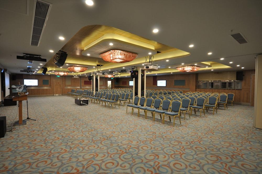 Venus Thermal Boutique Hotel & Suites & Spa Wellness