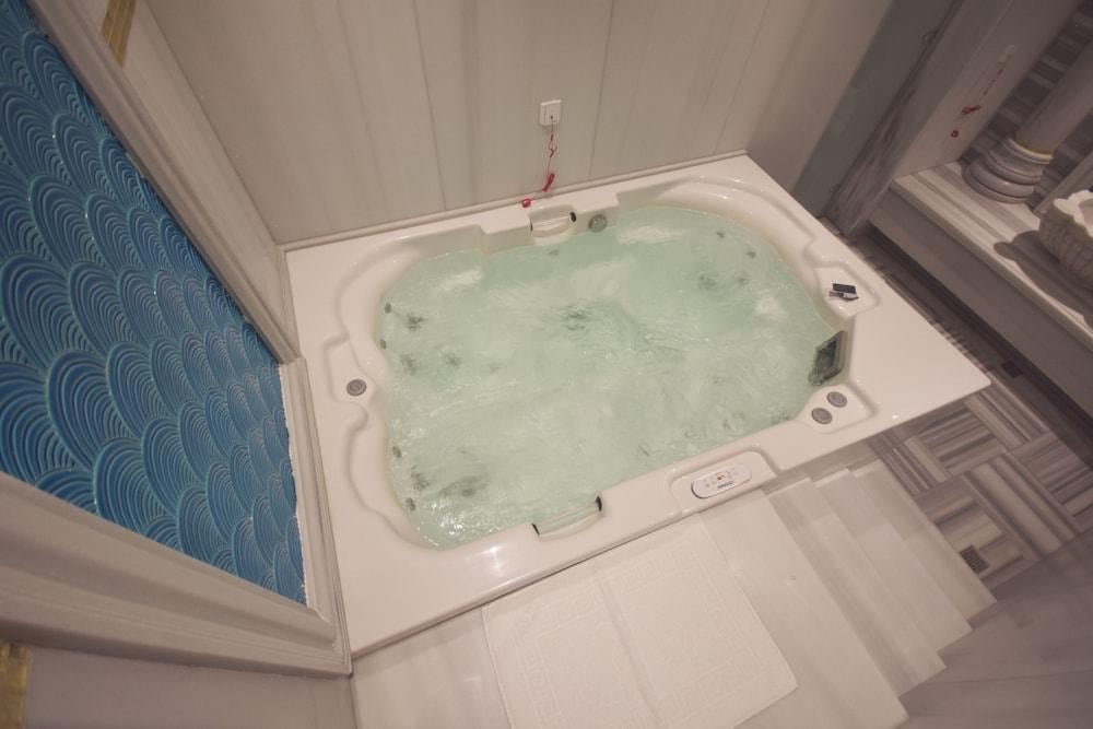 Venus Thermal Boutique Hotel & Suites & Spa Wellness