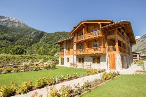 Hotel Les Montagnards
