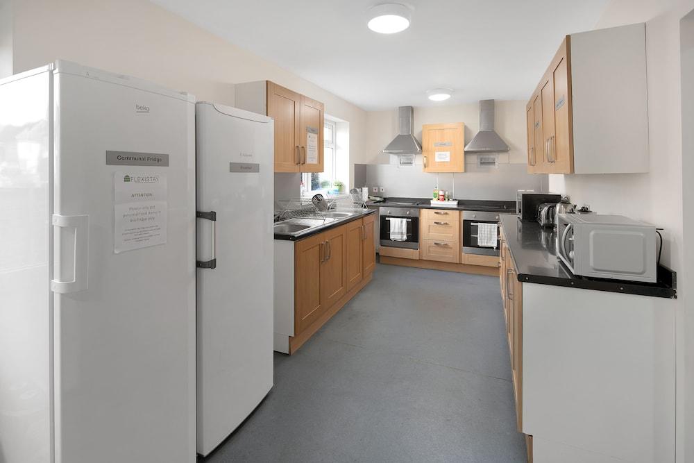 Flexistay Addiscombe Aparthotel