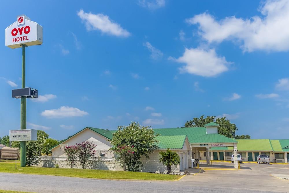 Regency Inn & Suites