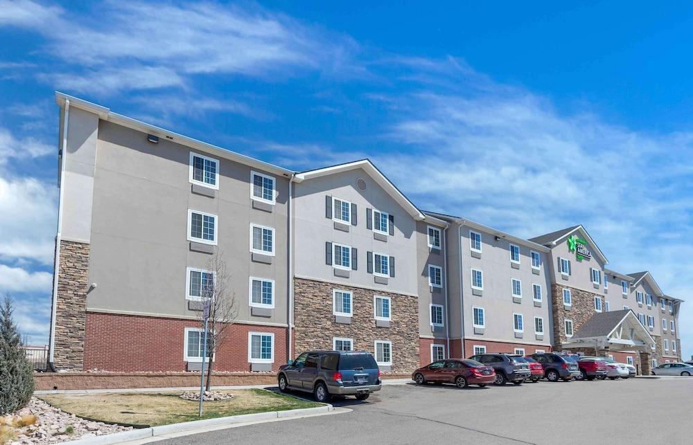 Woodsprings Suites Aurora East