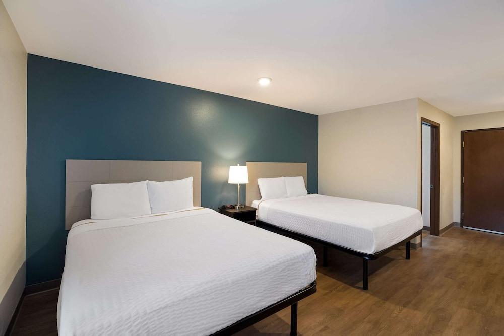 WoodSpring Suites Orlando Clarcona