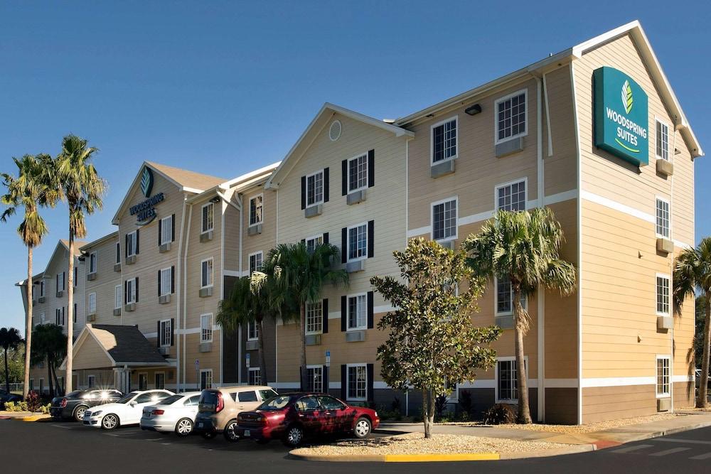 WoodSpring Suites Orlando Clarcona