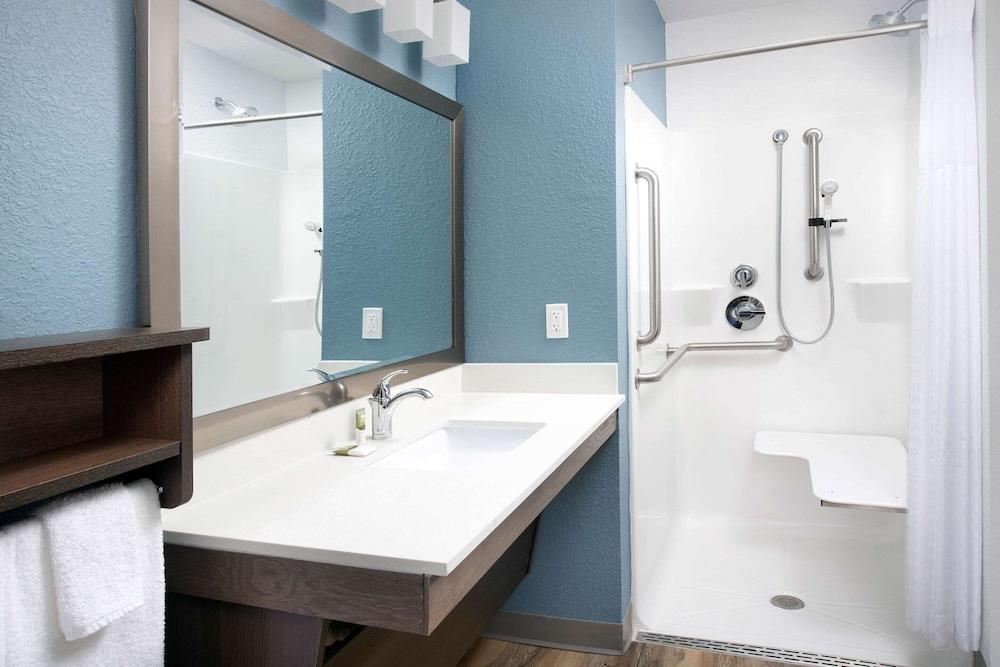 WoodSpring Suites Orlando Clarcona