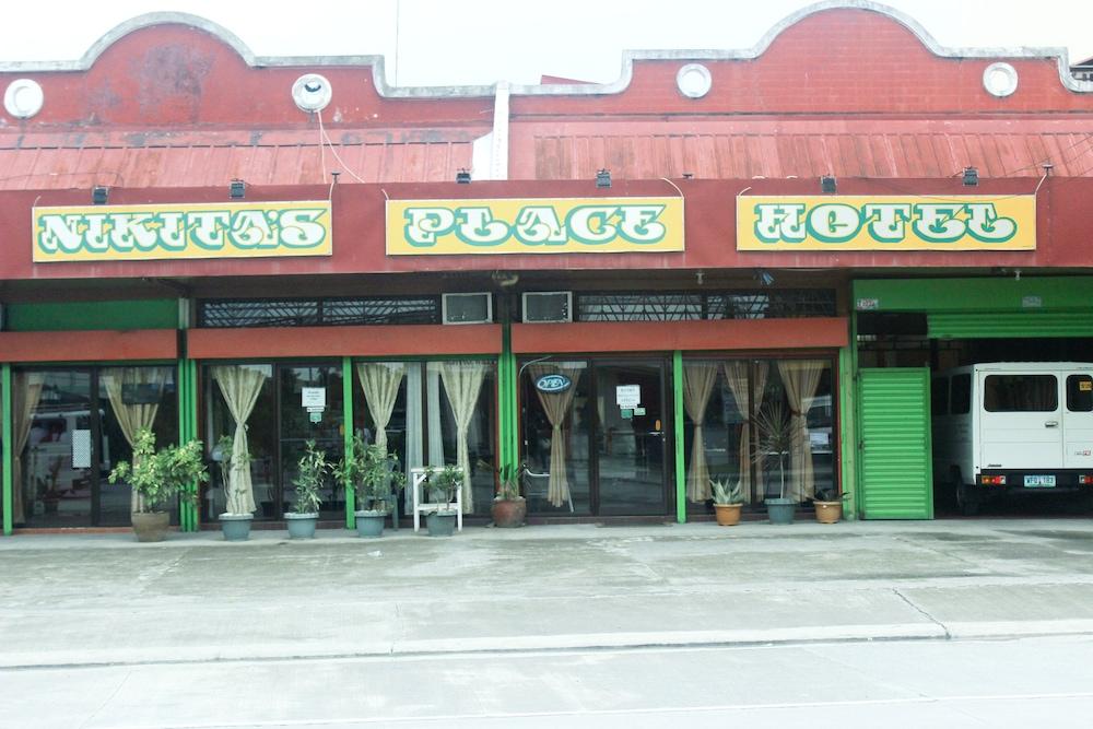 Nikita's Place Hotel