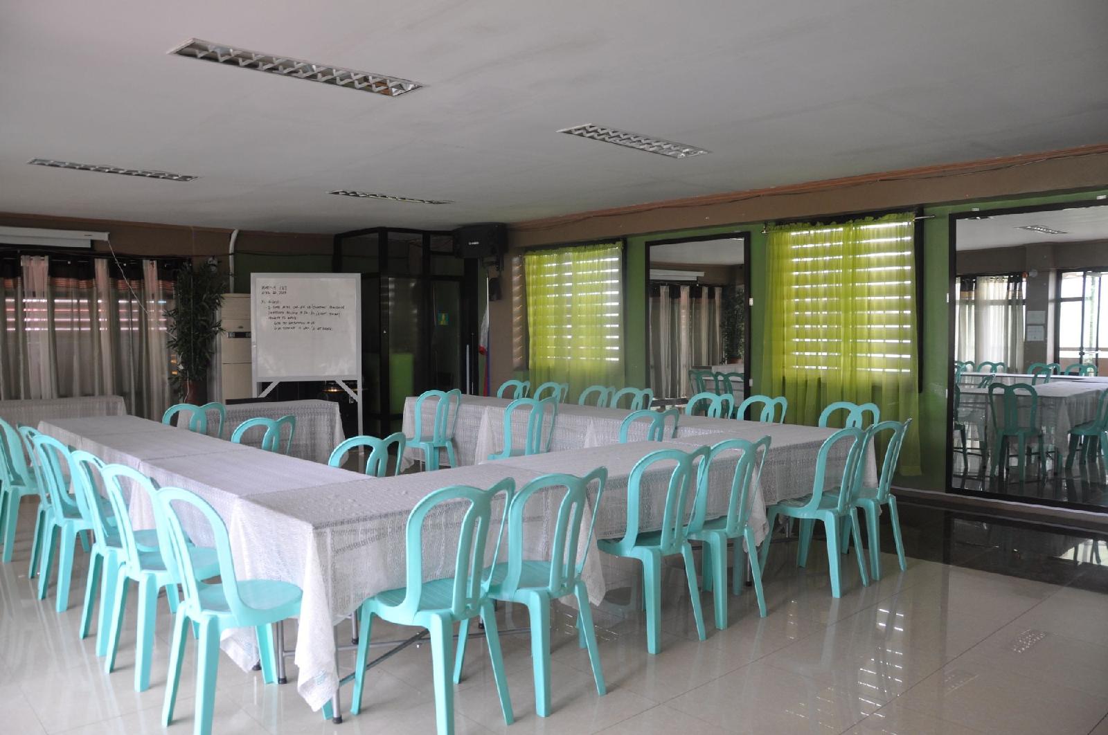 Nikita's Place Hotel