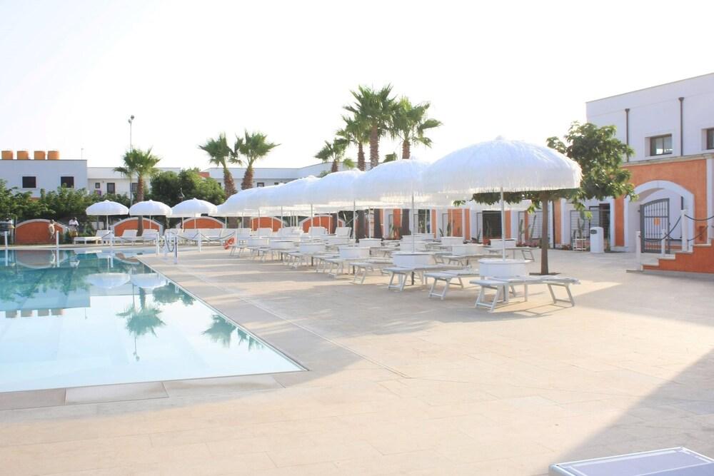 Chiusurelle Residence &Village