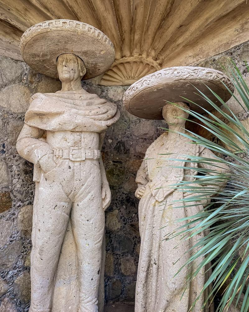 Hacienda de los Santos Resort