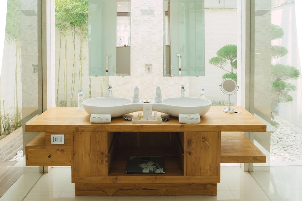 7 Secrets Resort & Wellness Retreat