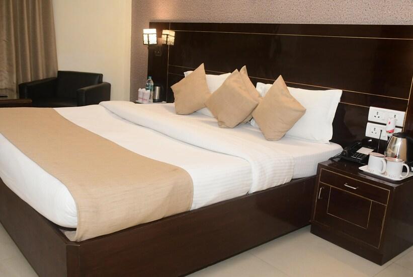 Hotel Pancham Continental