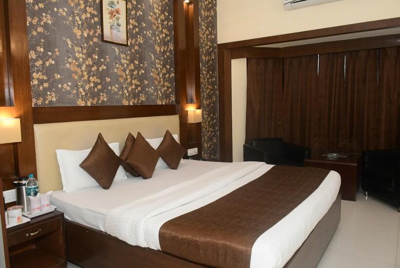 Hotel Pancham Continental