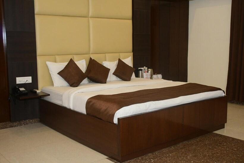 Hotel Pancham Continental
