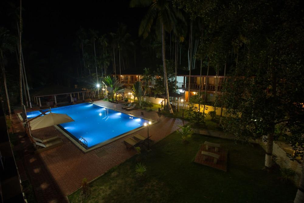 Blue Resort