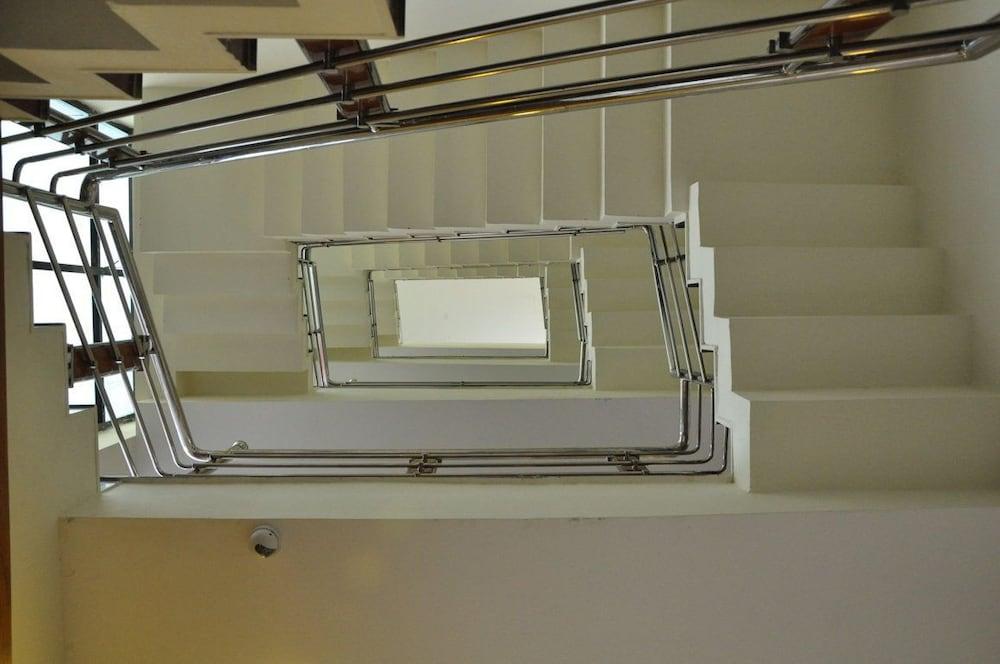 Hotel Metro