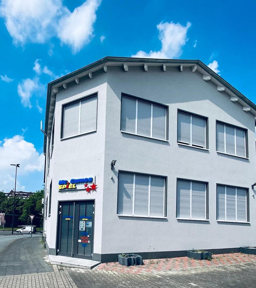 McGames Hotel & Apartmenthaus Hamm