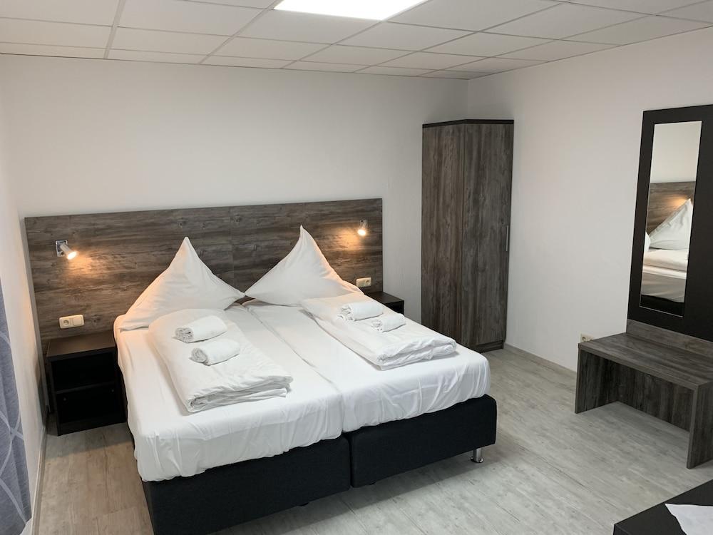 McGames Hotel & Apartmenthaus Hamm