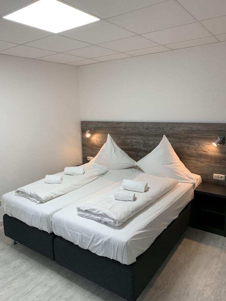 McGames Hotel & Apartmenthaus Hamm