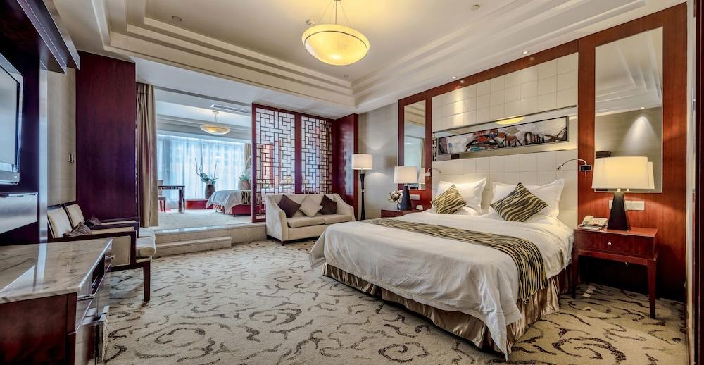 Yungang Jianguo Hotel