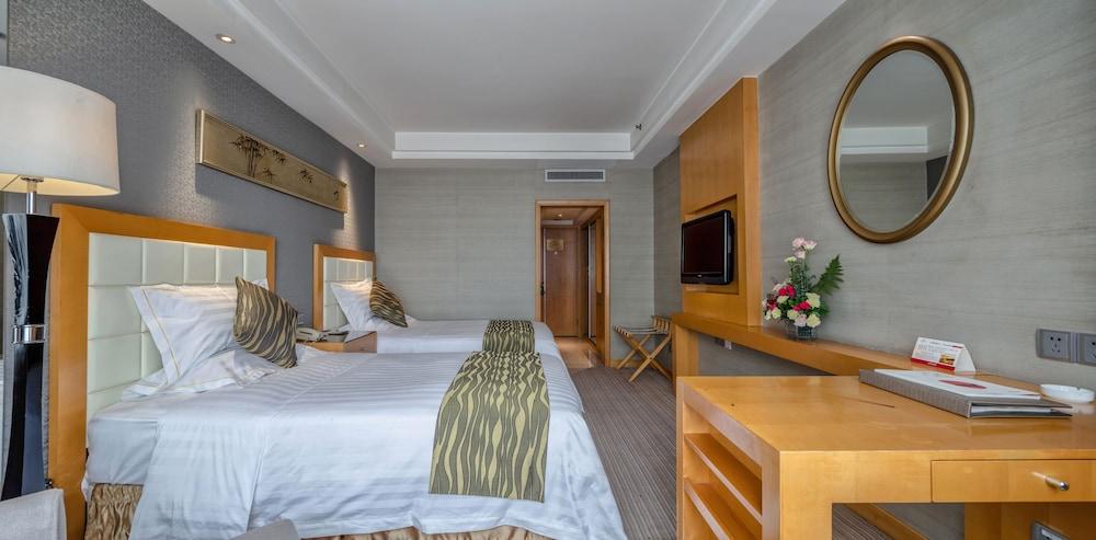 Yungang Jianguo Hotel