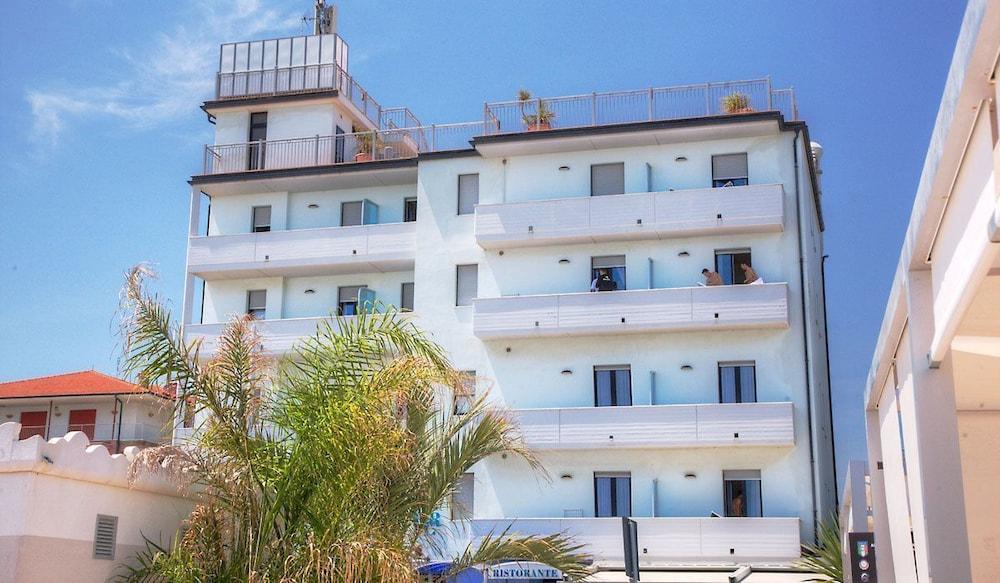 Hotel Ristorante Il Caminetto