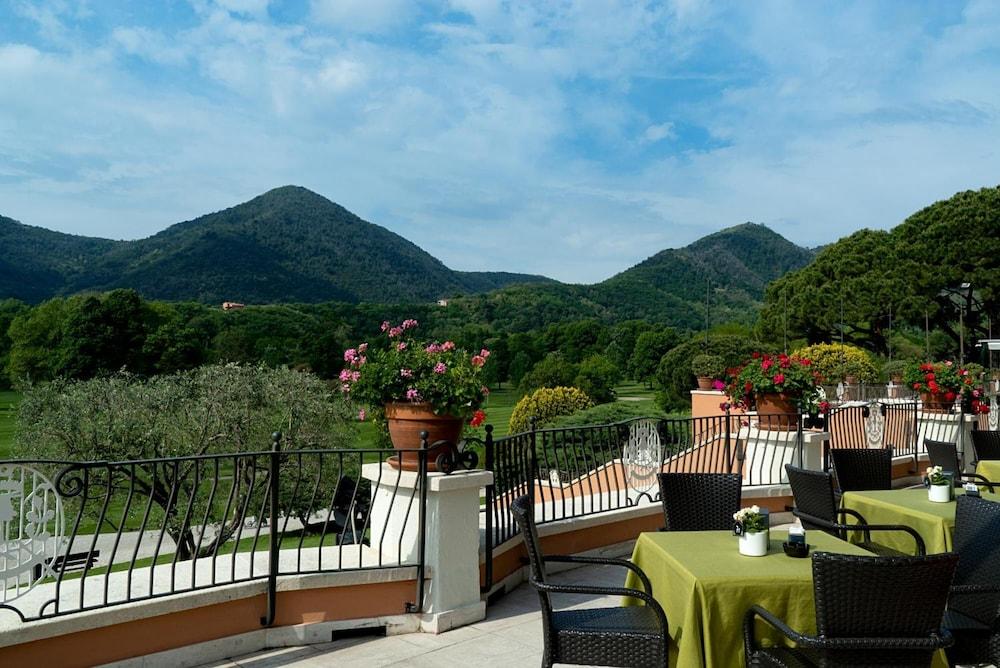 The Golf Club Padova Guest House