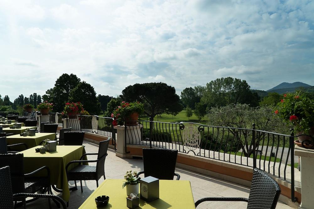 The Golf Club Padova Guest House