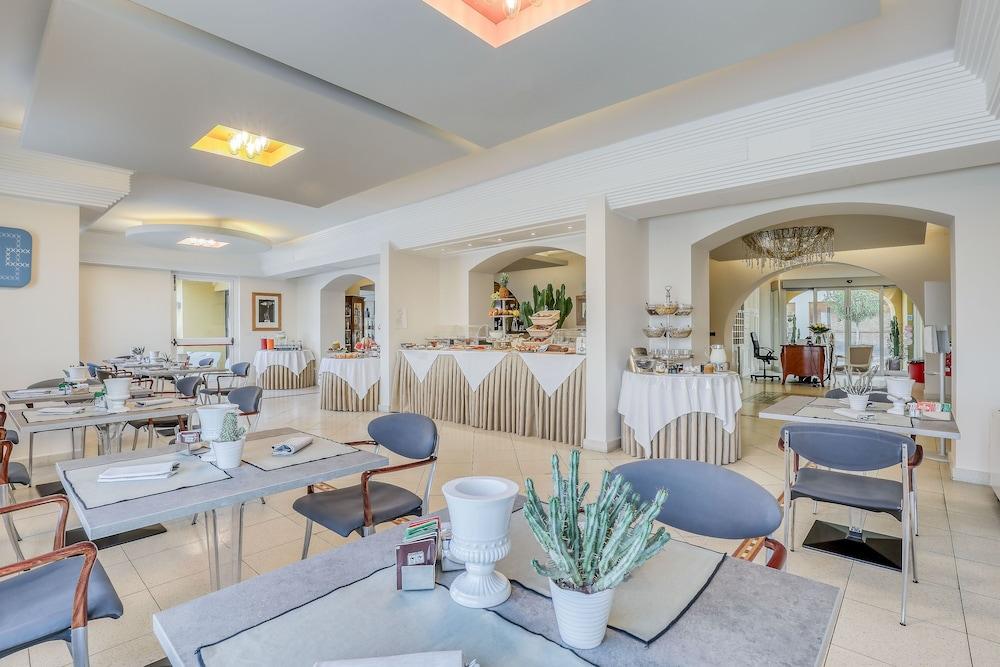Hotel Albatros - Varigotti