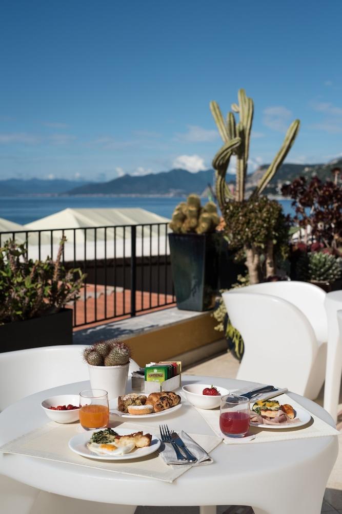Hotel Albatros - Varigotti