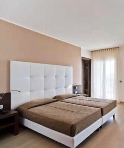 Hotel Italy