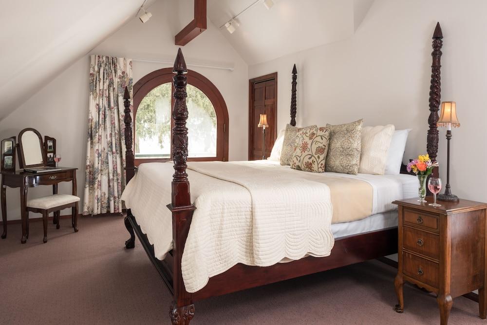 Idlwilde Inn