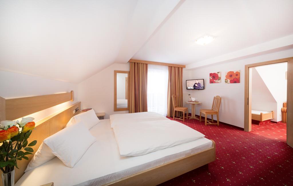 Aktiv- & Familienhotel Alpenblick