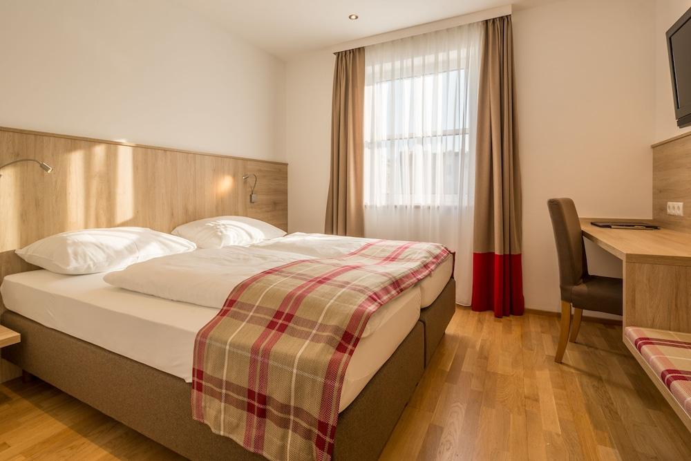 Hotel Unter den Linden Krems