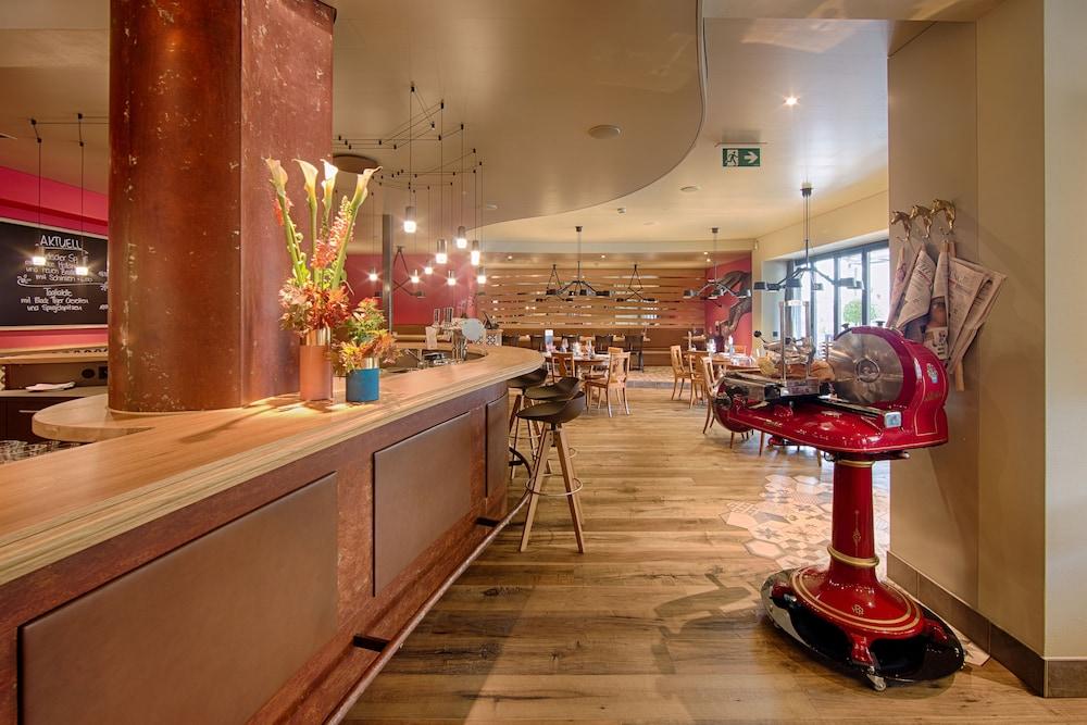 Hotel Ochsen & Lodge