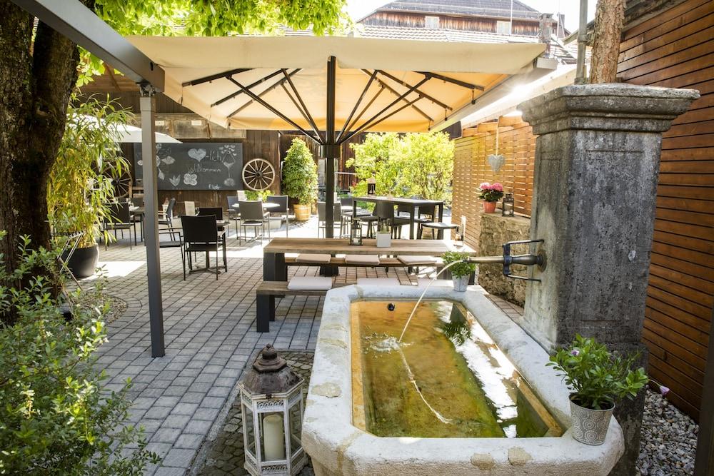 Hotel Ochsen & Lodge