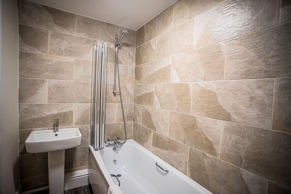 Travelodge Caernarfon
