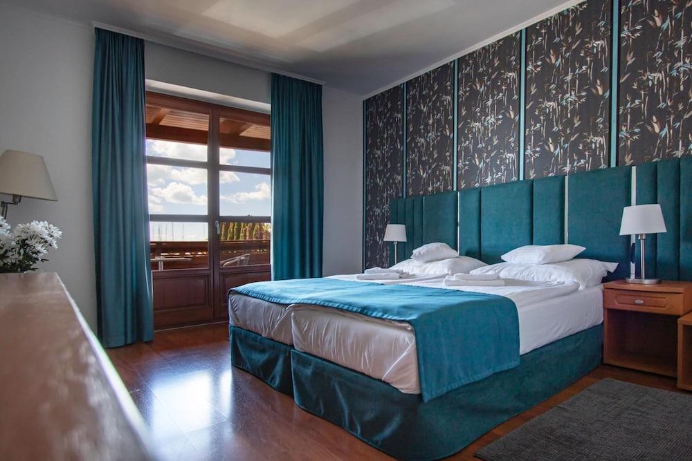 Balatonfoi Yacht Club Hotel