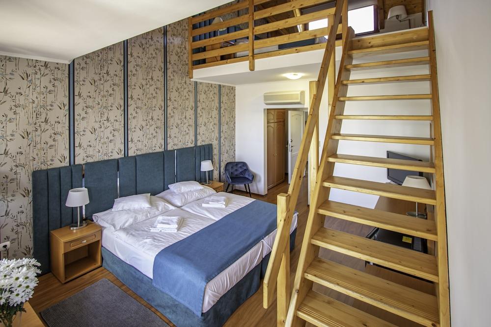 Balatonfoi Yacht Club Hotel