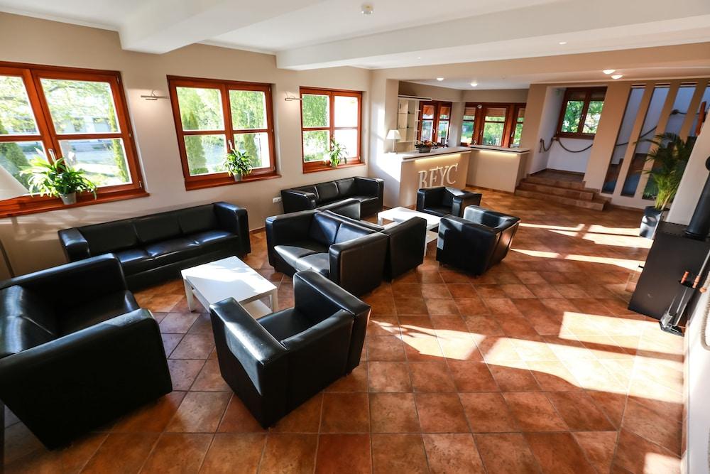 Balatonfoi Yacht Club Hotel