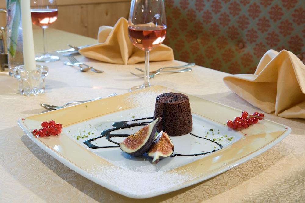 Hotel Pension Bergland