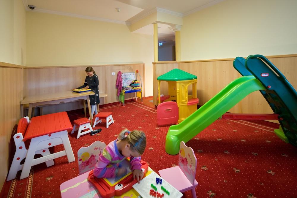 Hotel Pension Bergland