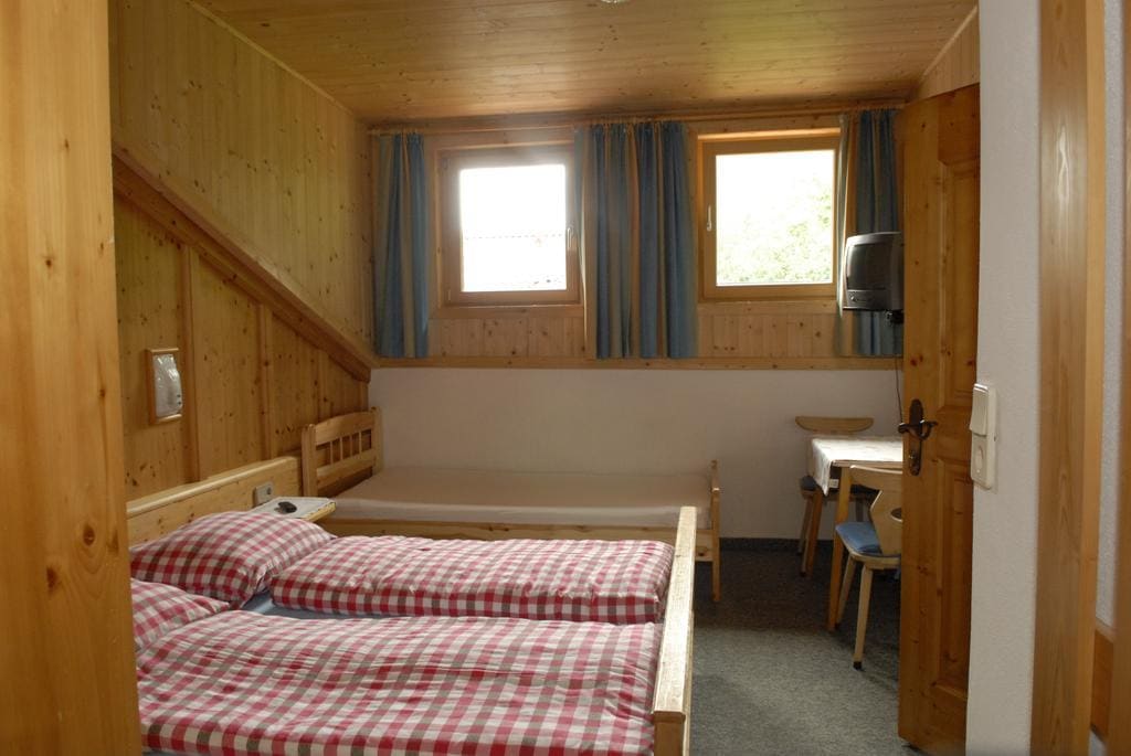 Hotel Guesthouse Almrose