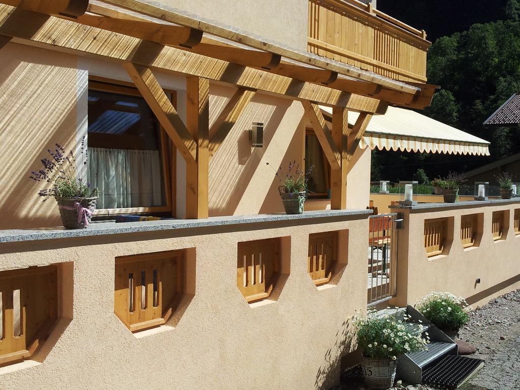 Hotel Guesthouse Almrose