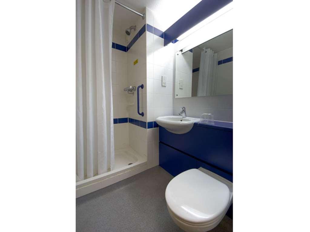 Travelodge Bicester Cherwell Valley M40