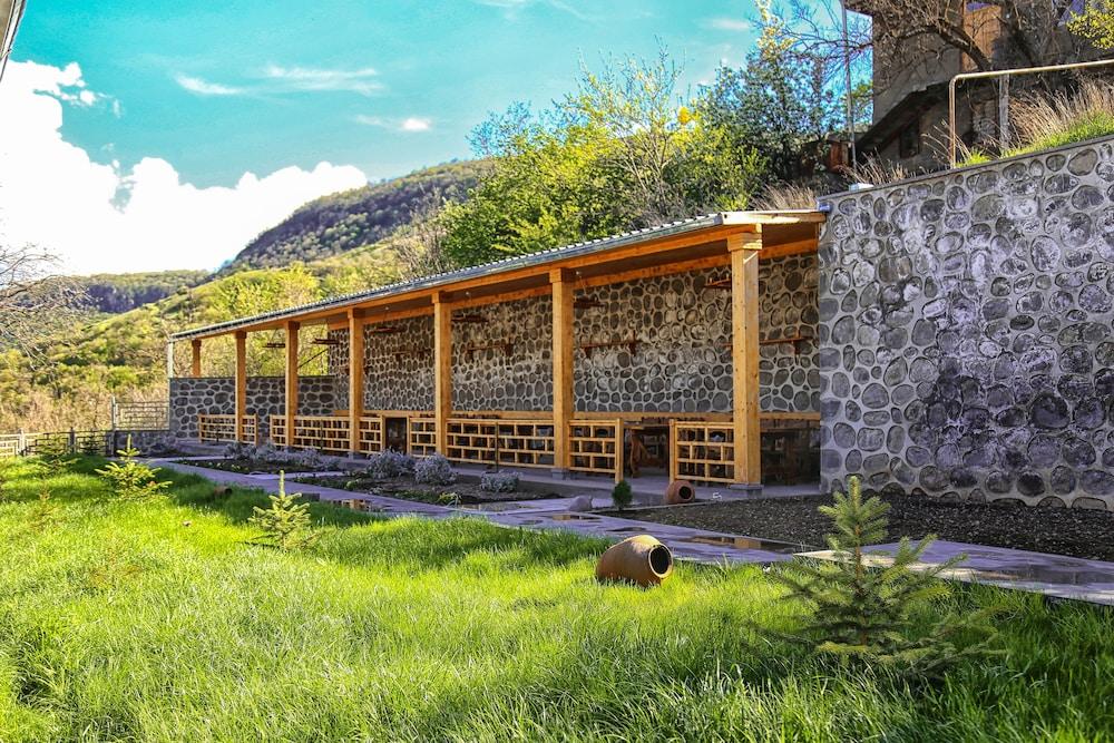 Hotel Lara