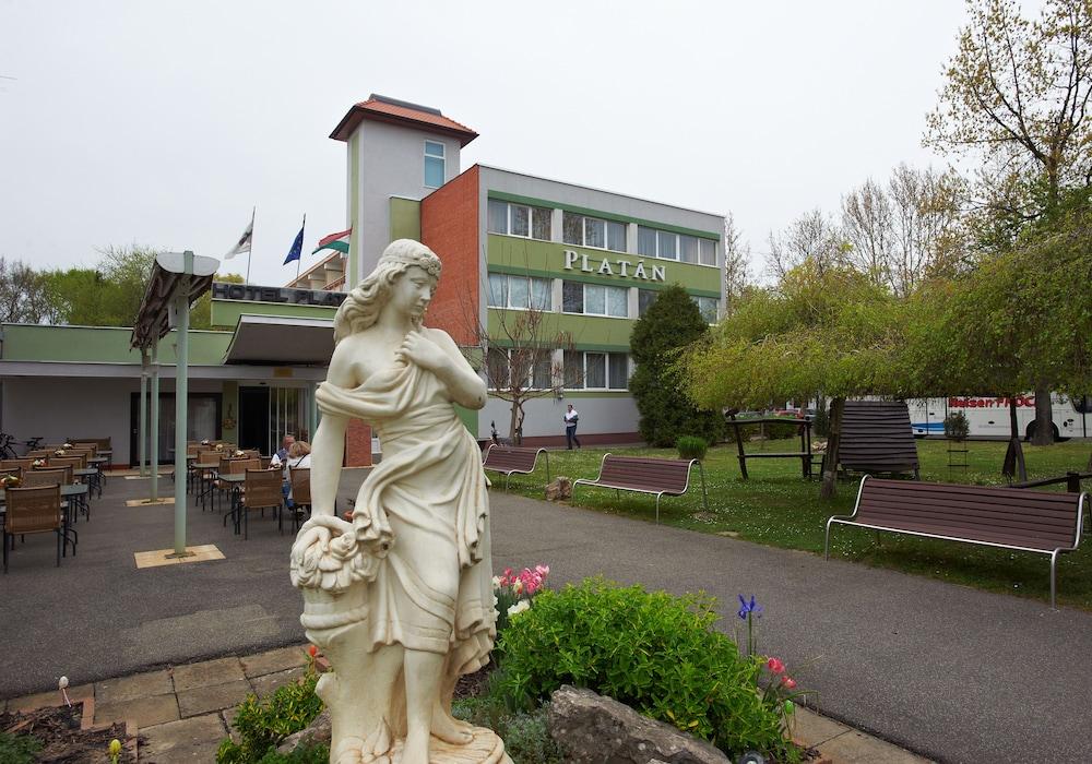 Komfort Hotel Platan-harkany