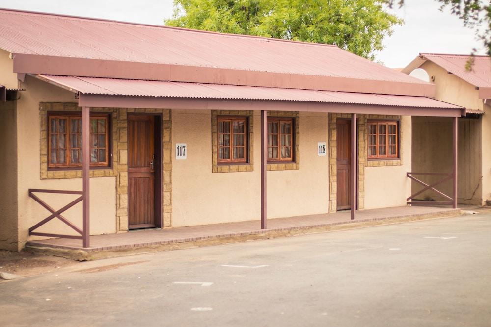 Horseshoe Inn