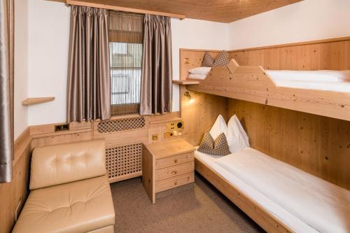 Garni Apartments Villa Gardena - Gardenahotels
