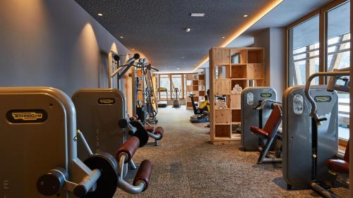 Fanes Dolomiti Wellness Hotel