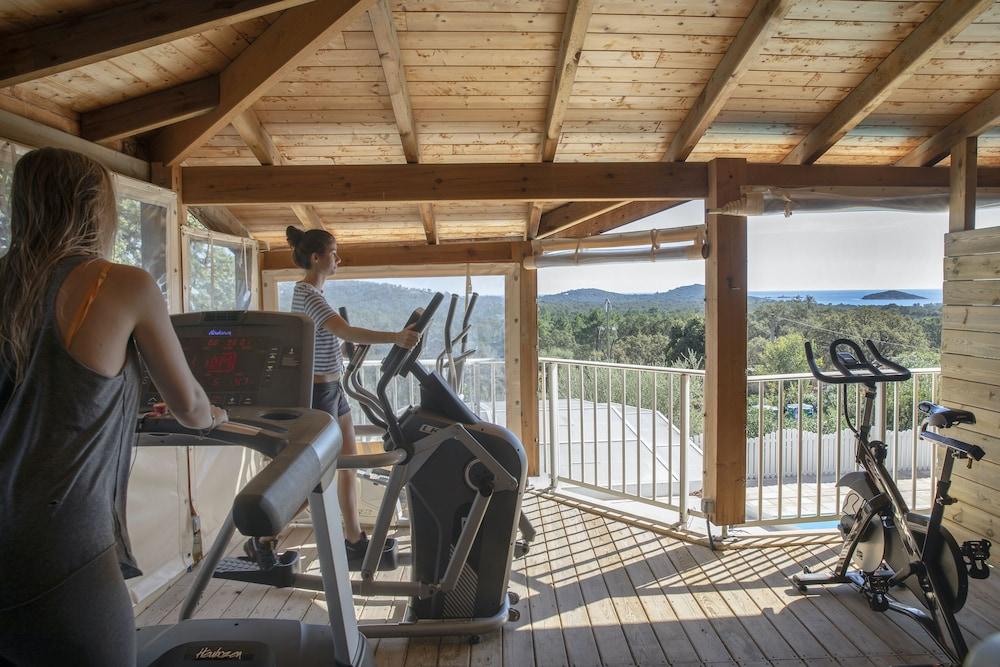 Adonis Porto Vecchio Residence Chiar Di Luna